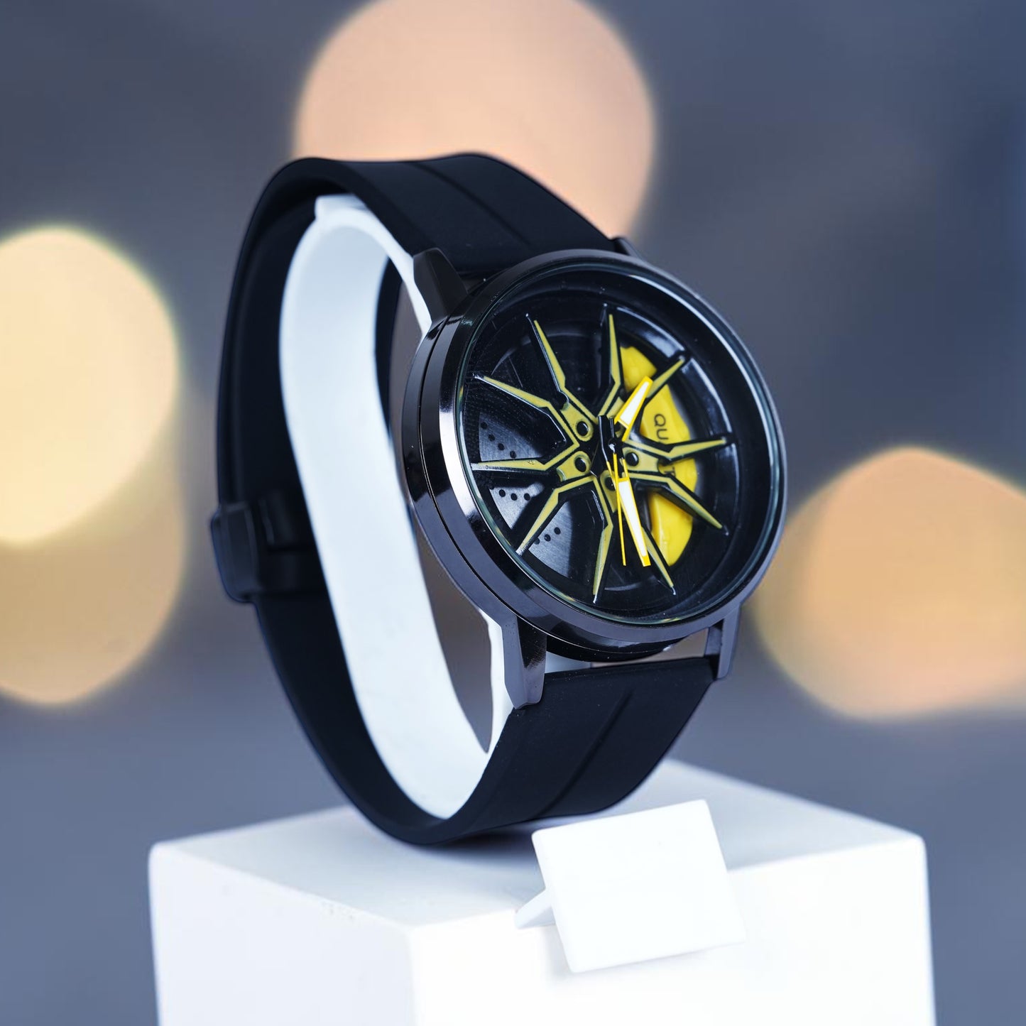 Spinning Watch Yellow Black