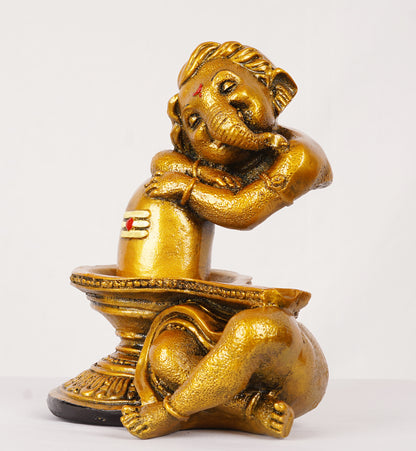 Vinayagar And Siva Lingam Statue