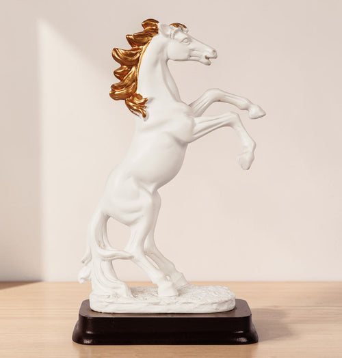 Horse Statue 003
