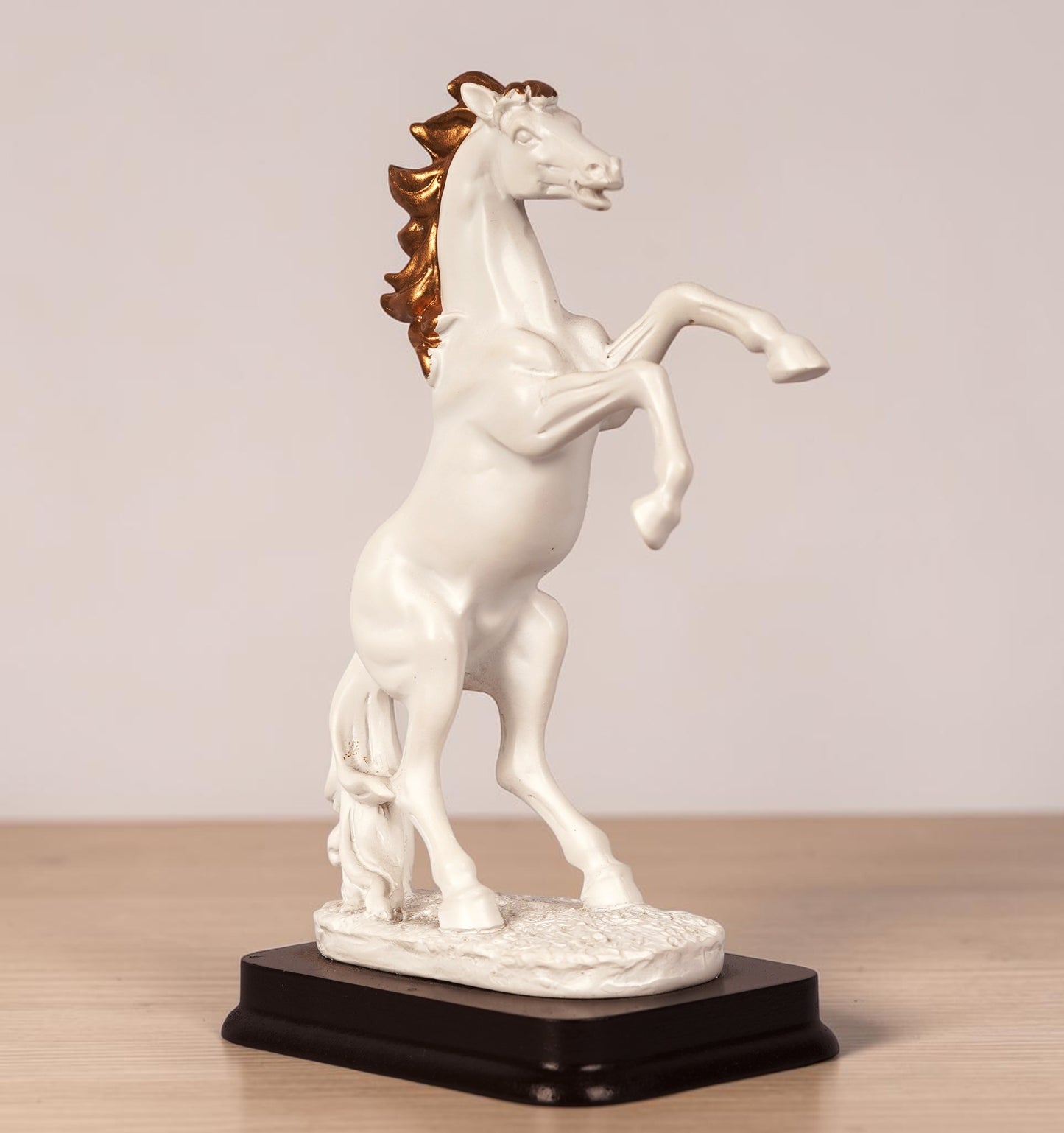 Horse Statue 003