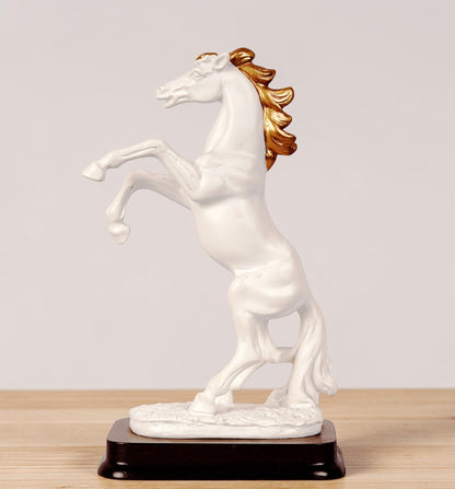Horse Statue 003