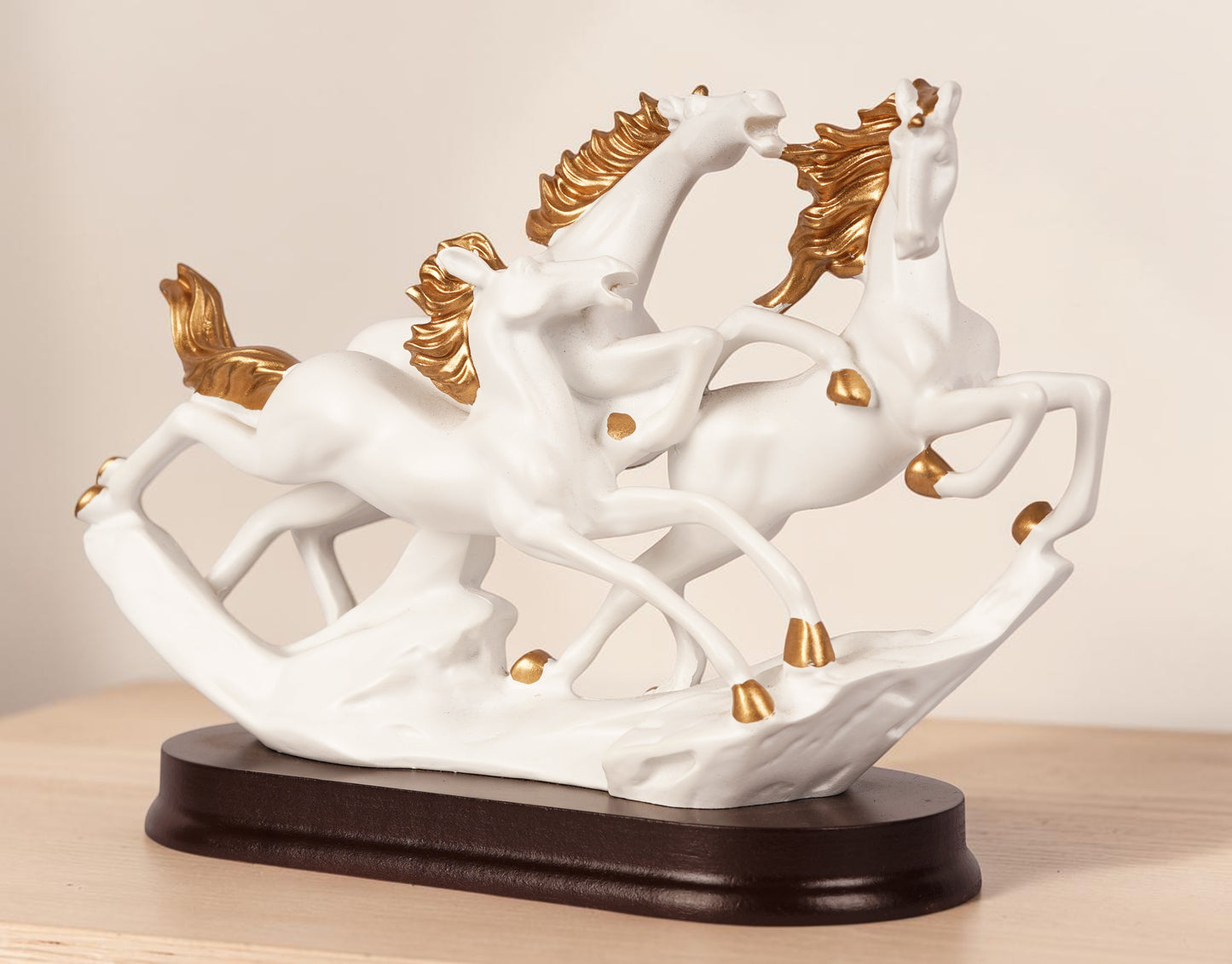 Horse Statue 002