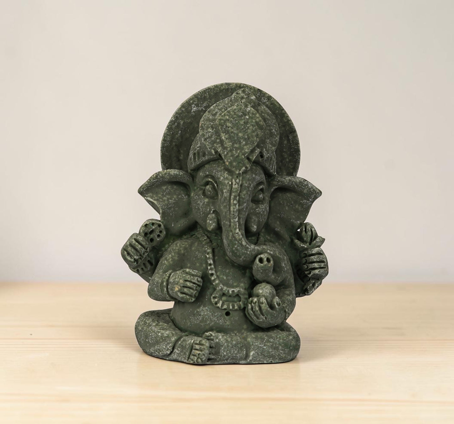 Vinayagar Statue 004