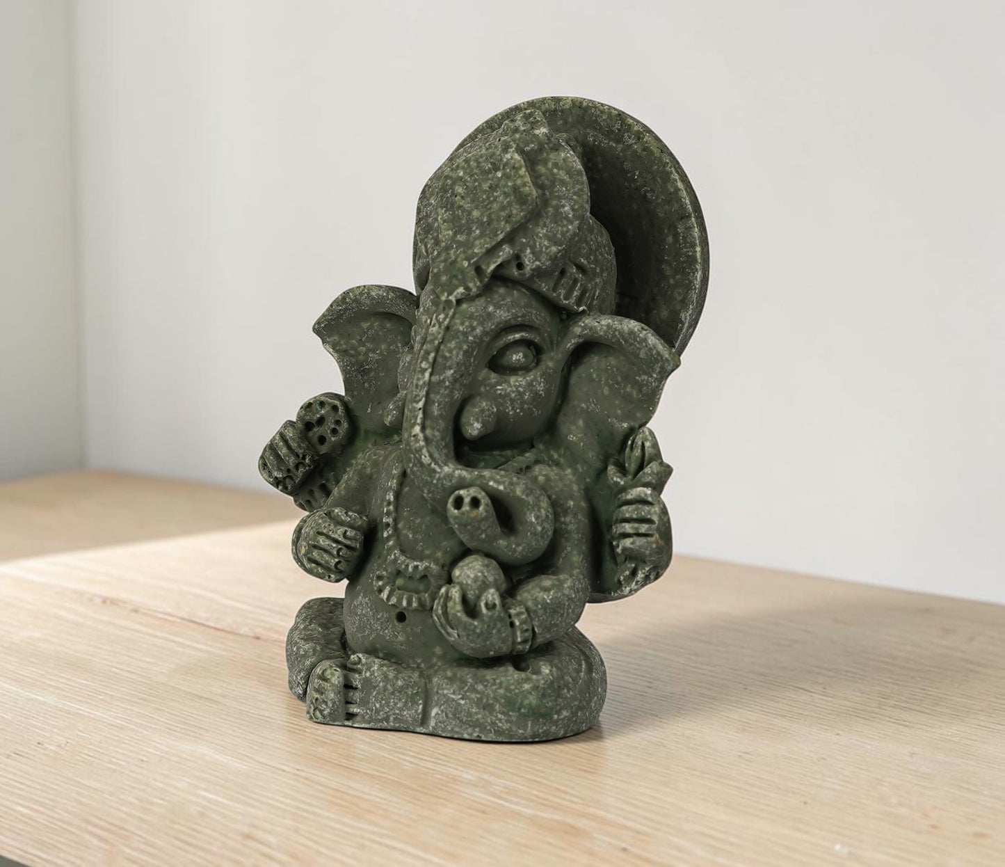 Vinayagar Statue 004