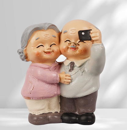 Couple Miniature Statue 005