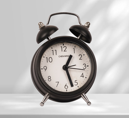 Vintage Clock 001