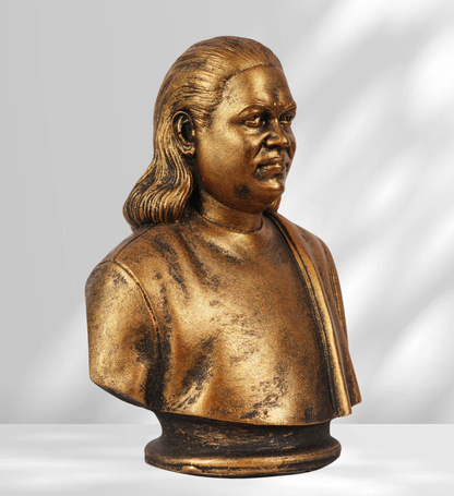 Thevar Statue
