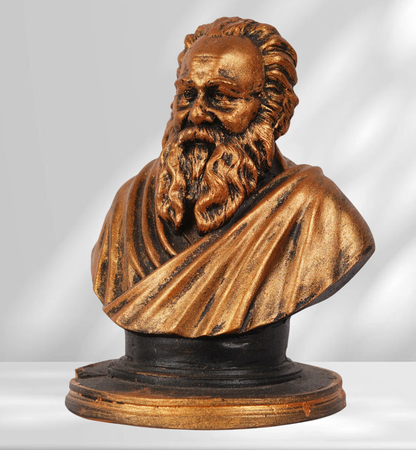 Periyar Statue