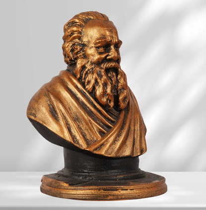 Periyar Statue