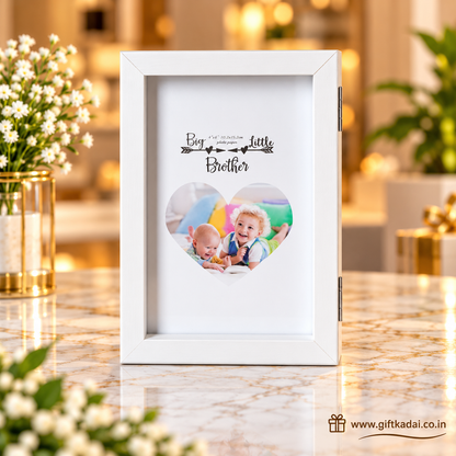 Tri-Fold Photo Frame
