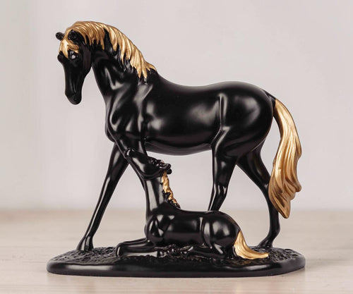 Horse Statue 001